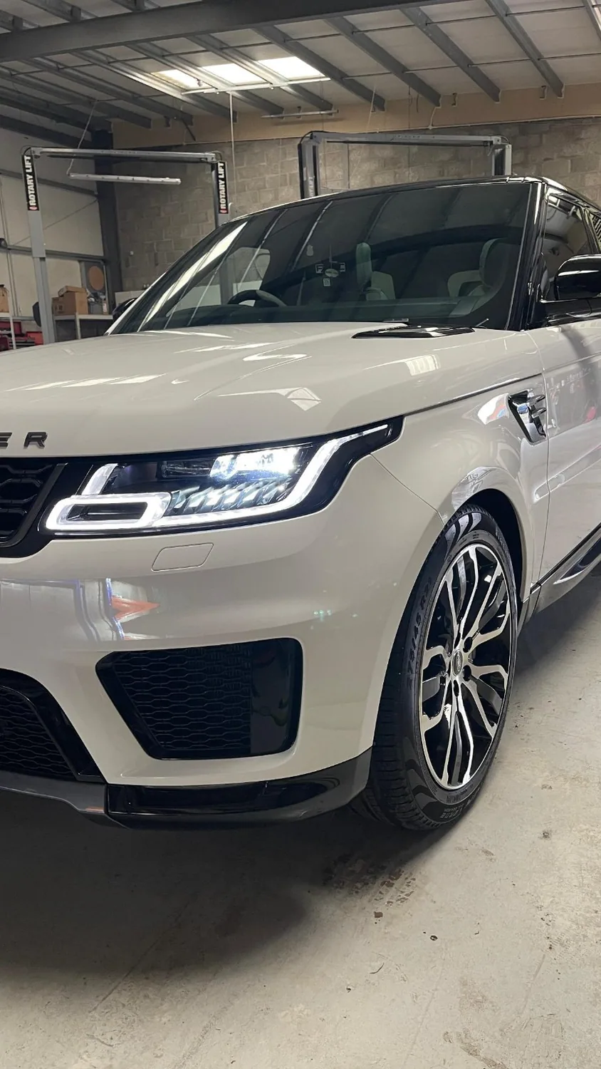 White Range Rover — exterior finish — Cre8Customs Glasgow and Paisley